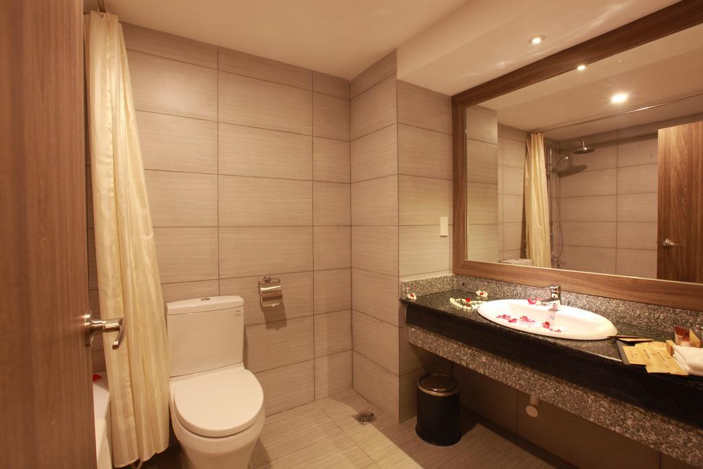 Minh Tam Hotel & Spa 3/2 Ho Şi Min Exterior foto