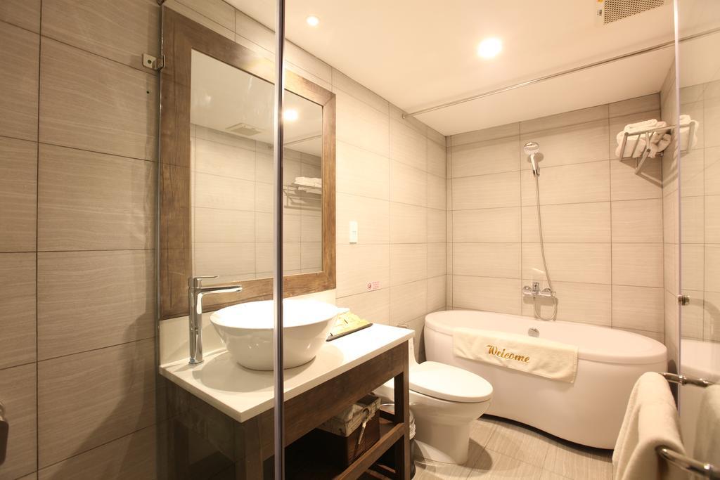 Minh Tam Hotel & Spa 3/2 Ho Şi Min Exterior foto